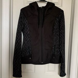 Women’s north face, black running jacket, size small